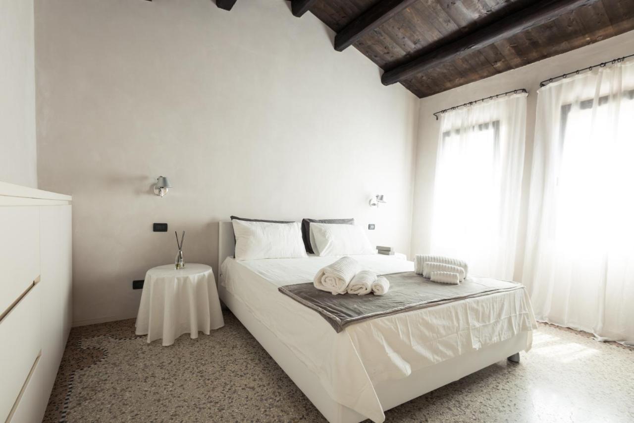 Amazing Modern Design Home, Campo Dei Mori. Wifi เวนิส ภายนอก รูปภาพ